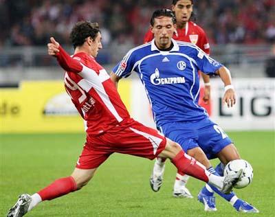 曼城官方：塞门约将身穿42号球衣，这是他生涯首秀时的号码