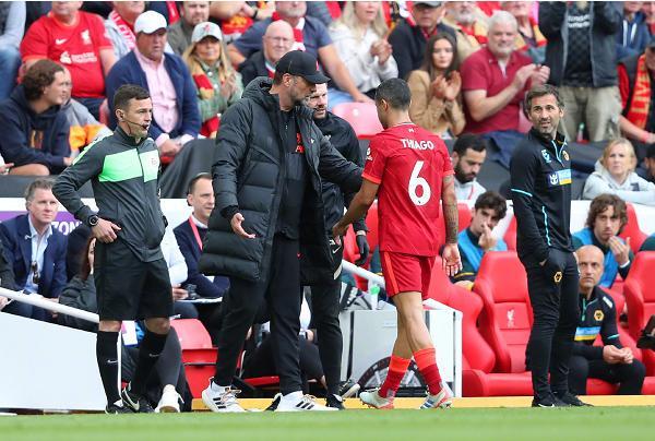 《生化危机4》碍事梨全身像欣赏 预售价18888元