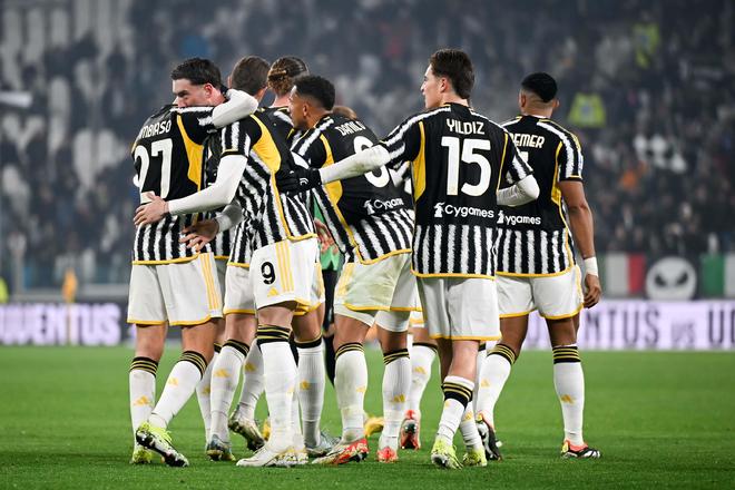 安东尼-戴维斯伤情最新进展：独行侠交易前景如何？