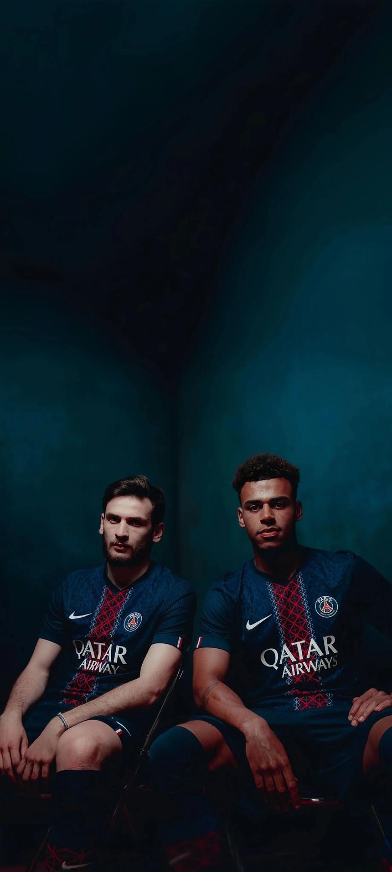 史无前例！湖人队为致敬詹姆斯，球衣融合骑士与热火元素！