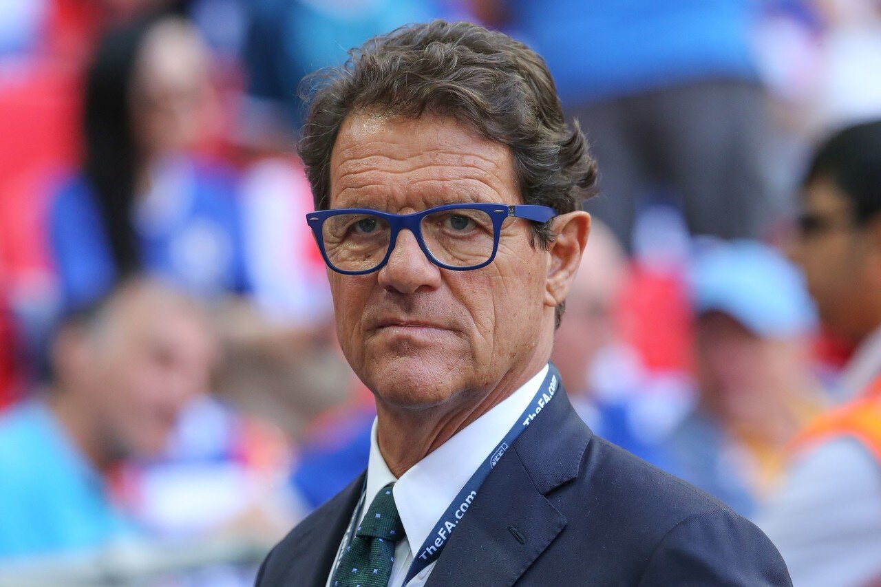 巴塞罗那总监在酒店会见拉什福德的经纪人；利物浦右后卫赛季报销；曼联名宿猛夸赖斯；